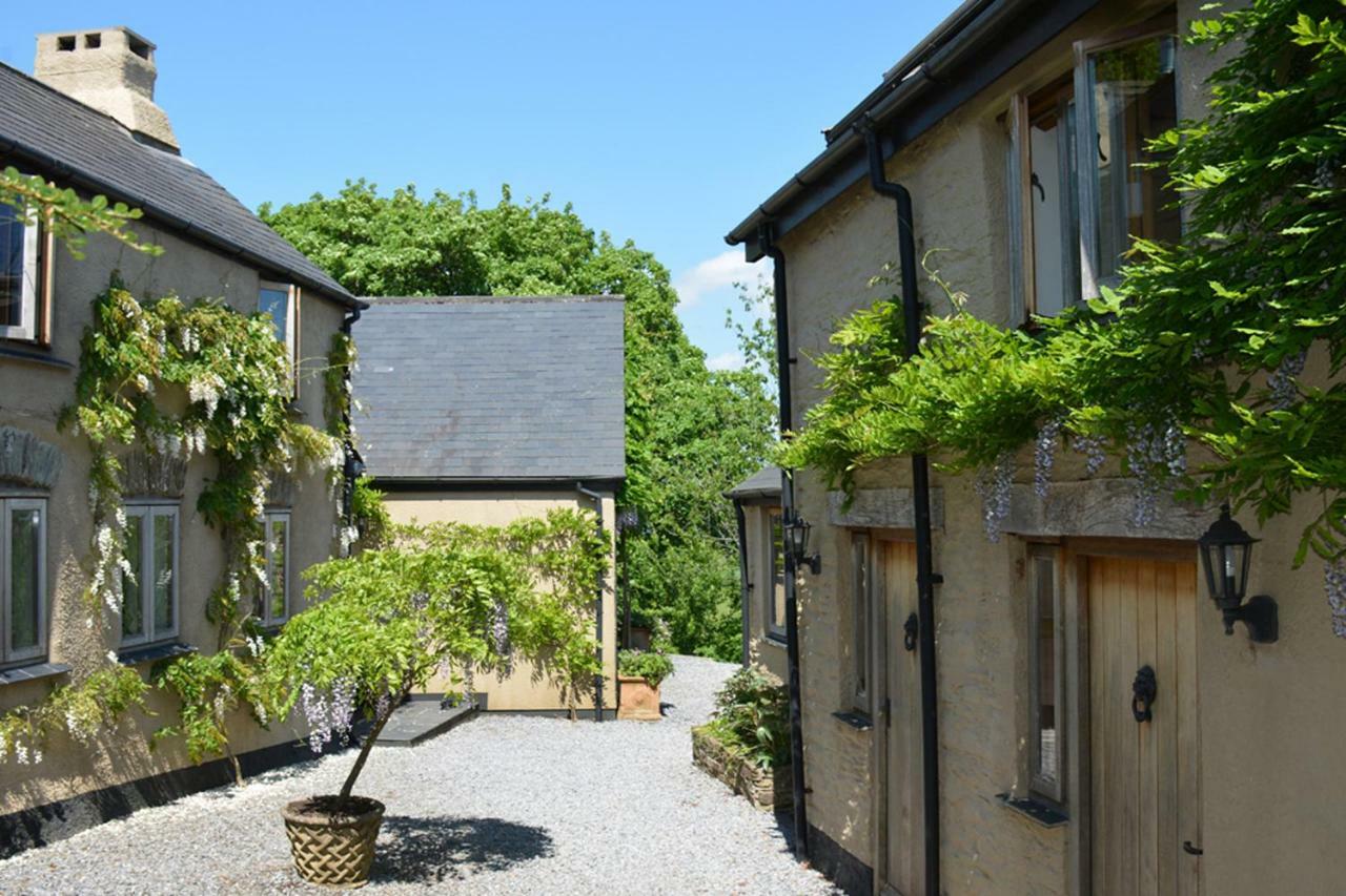 Kerswell Farmhouse Totnes Bagian luar foto